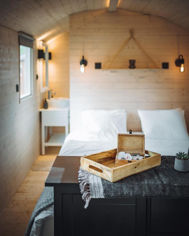 Glamping Limburg - Nabij Nationaal Park Hoge Kempen Kinrooi ภายนอก รูปภาพ